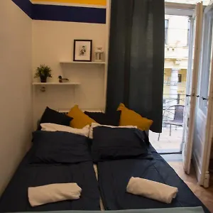 Hostel The Clock Prague